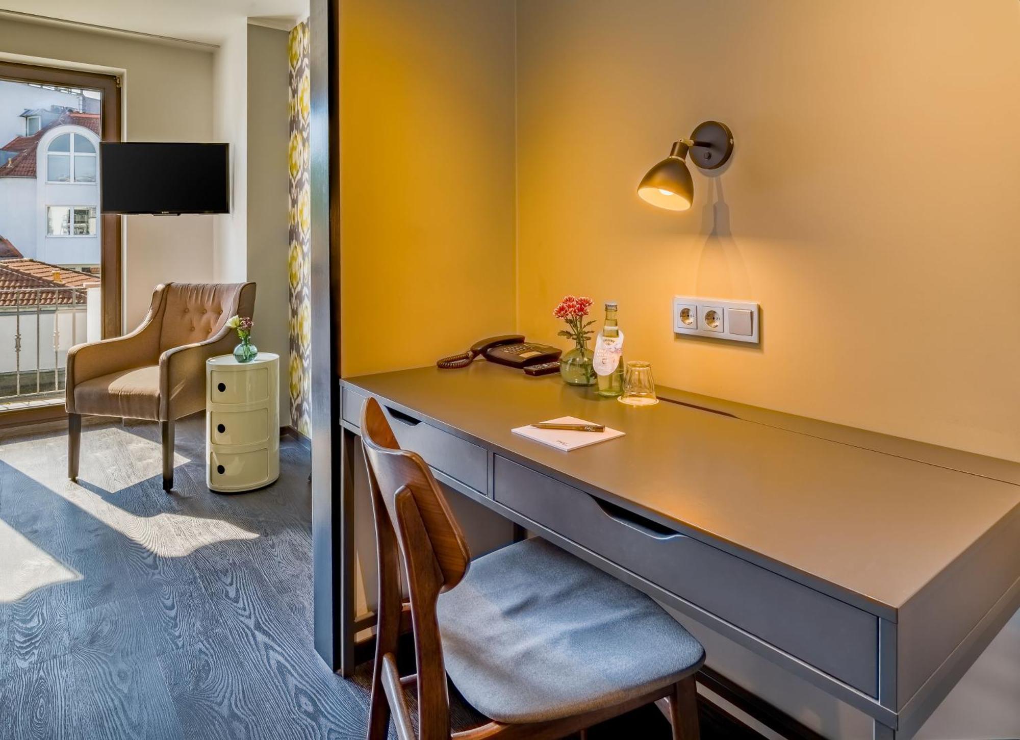 Rugs Hotel Koeln Екстер'єр фото