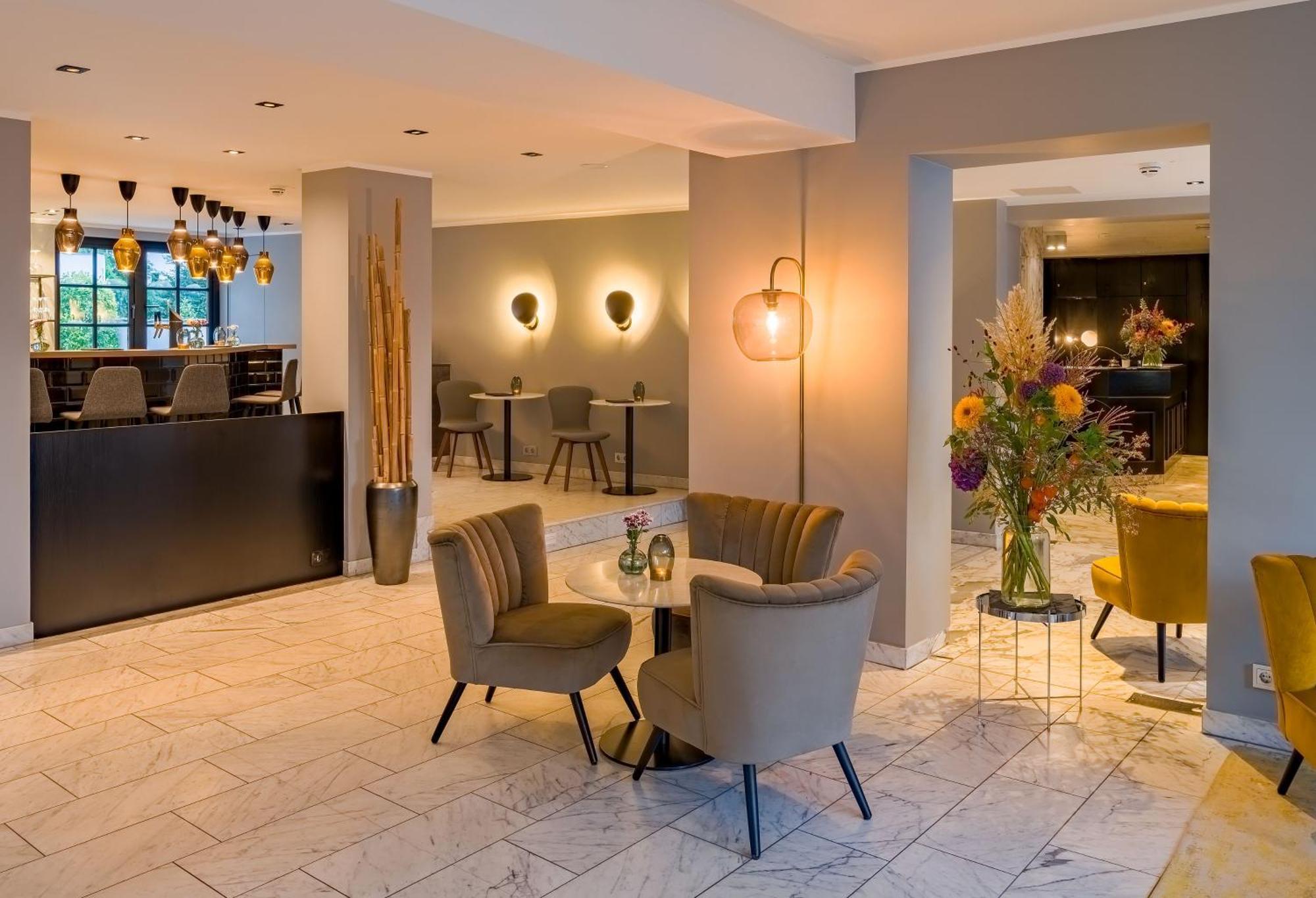 Rugs Hotel Koeln Екстер'єр фото